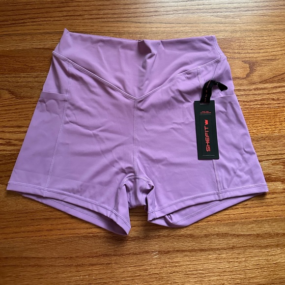 NWT - SHEFIT Running Short Liner - 2LUXE 2XL - Violet Mist - Picture 4 of 6